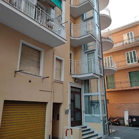 Casa Helena, 200M. Dal Mare. Codice Citra 009029Lt1392 Appartement *